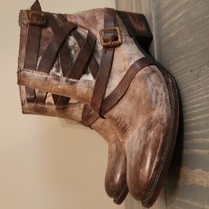 Freebird Sammi size 10